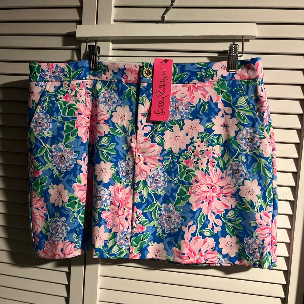 NWT Lilly Pulitzer Blue Floral Mini Skirt with Pink & Green Blooms